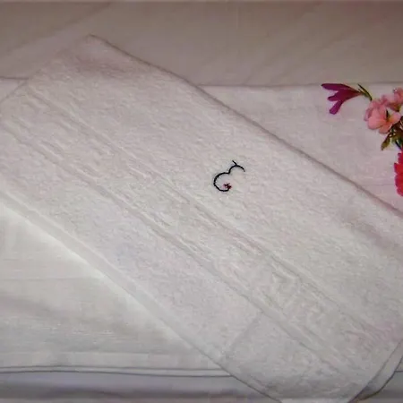 Сasa de vacaciones Errika House 4 *